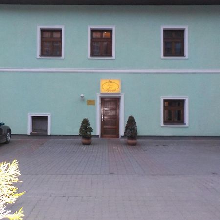 Hotel Krivan Kysucke Nove Mesto Zewnętrze zdjęcie