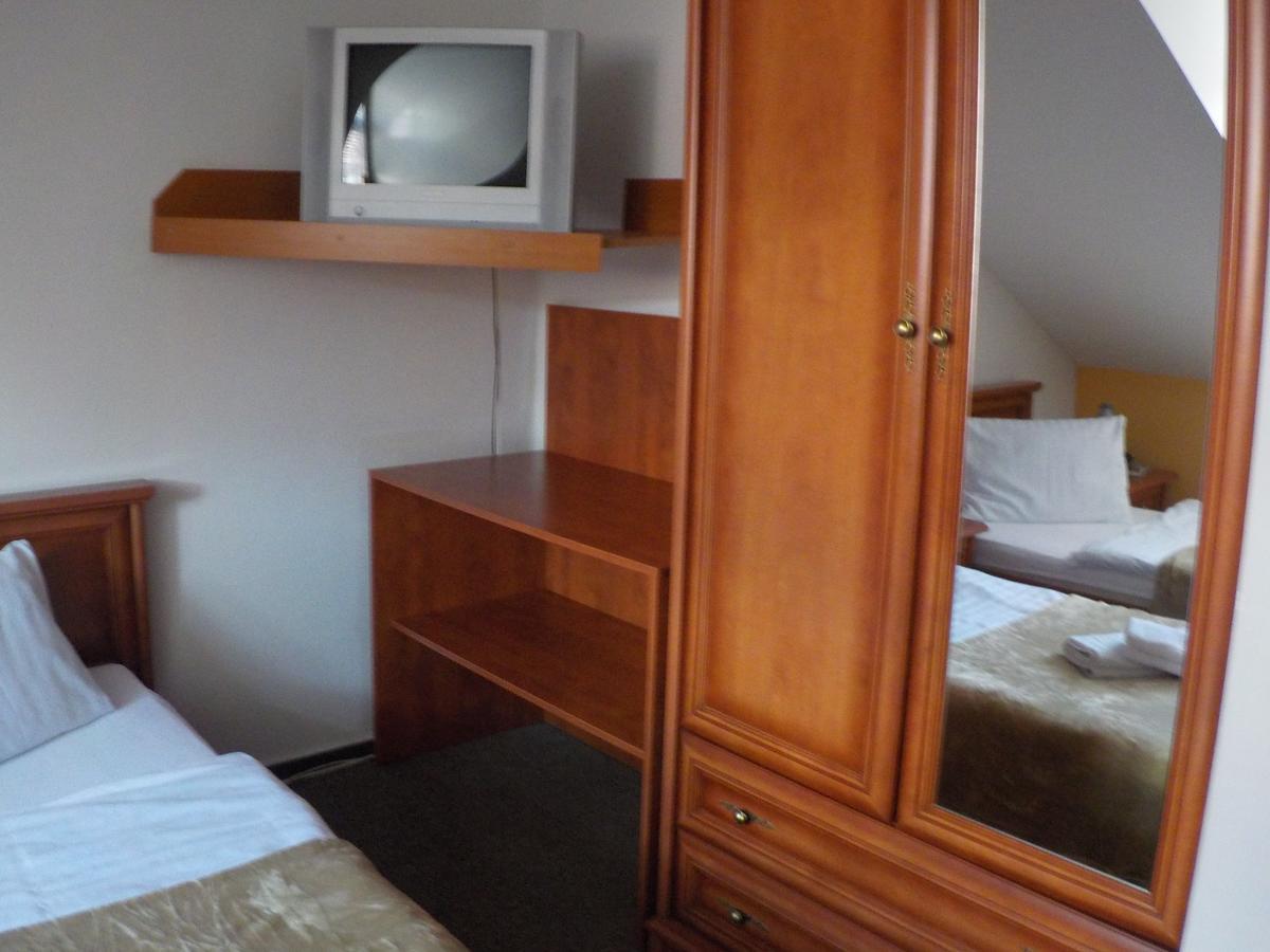 Hotel Krivan Kysucke Nove Mesto Pokój zdjęcie